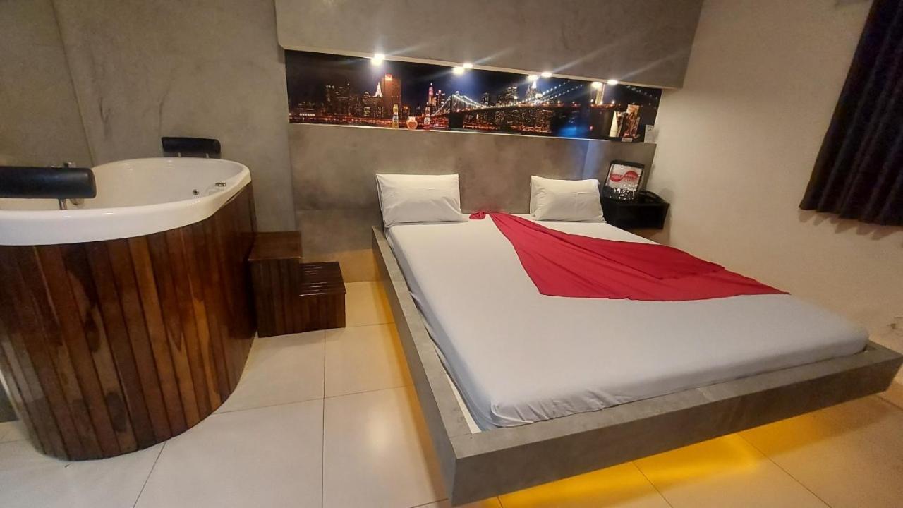 Motel Copacabana リベイラン・プレト エクステリア 写真